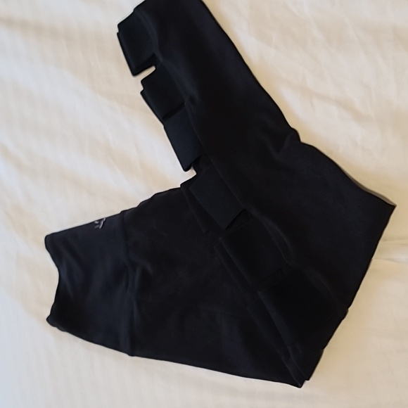 Beyond Yoga Leggings Womens Size S Black - Picture 3 of 4